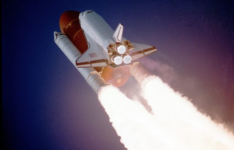 A rocket ship taking off, denoting a successful Amazon product launch.